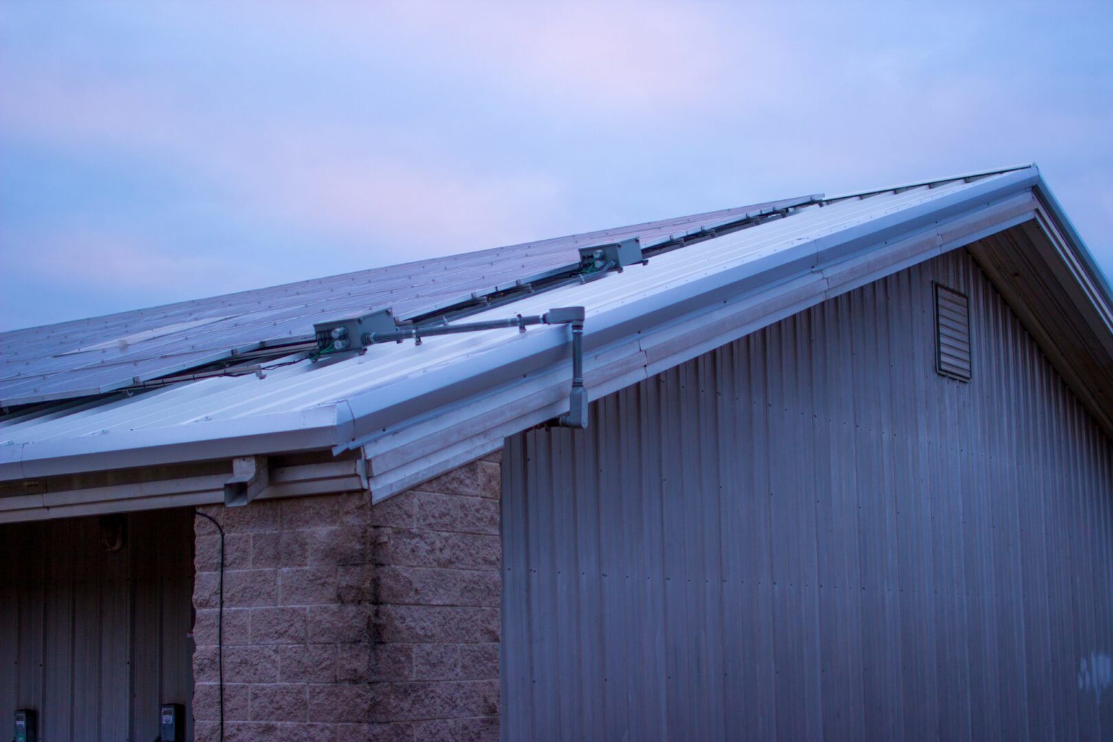 Roofer | Standing Seam Metal Roof