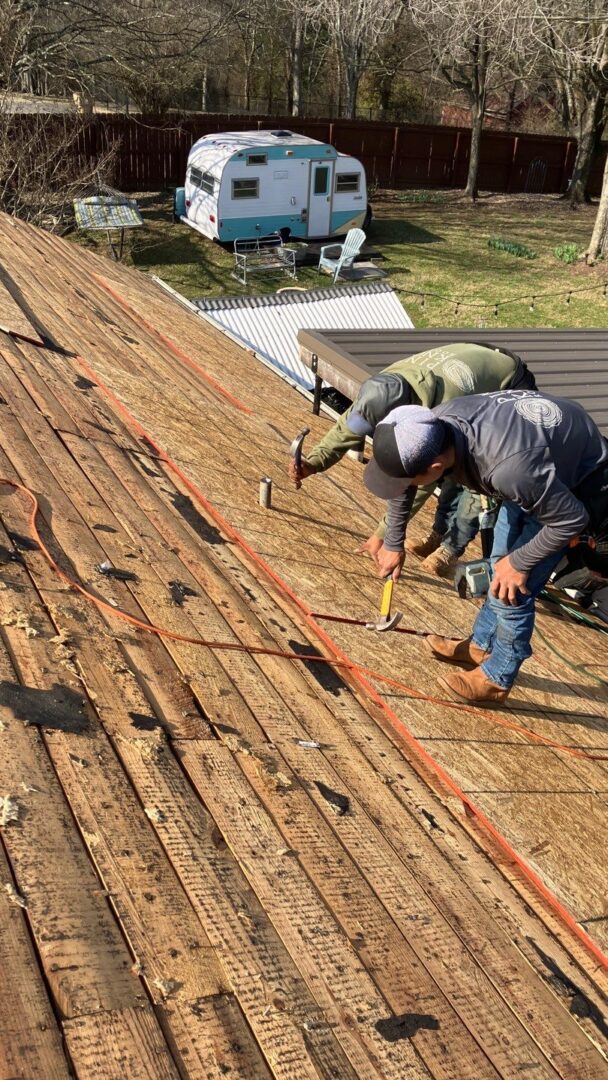 - MidSouth Construction LLC Roofing Decking - Nashville Roofers install proper roof sheathing over old space decking