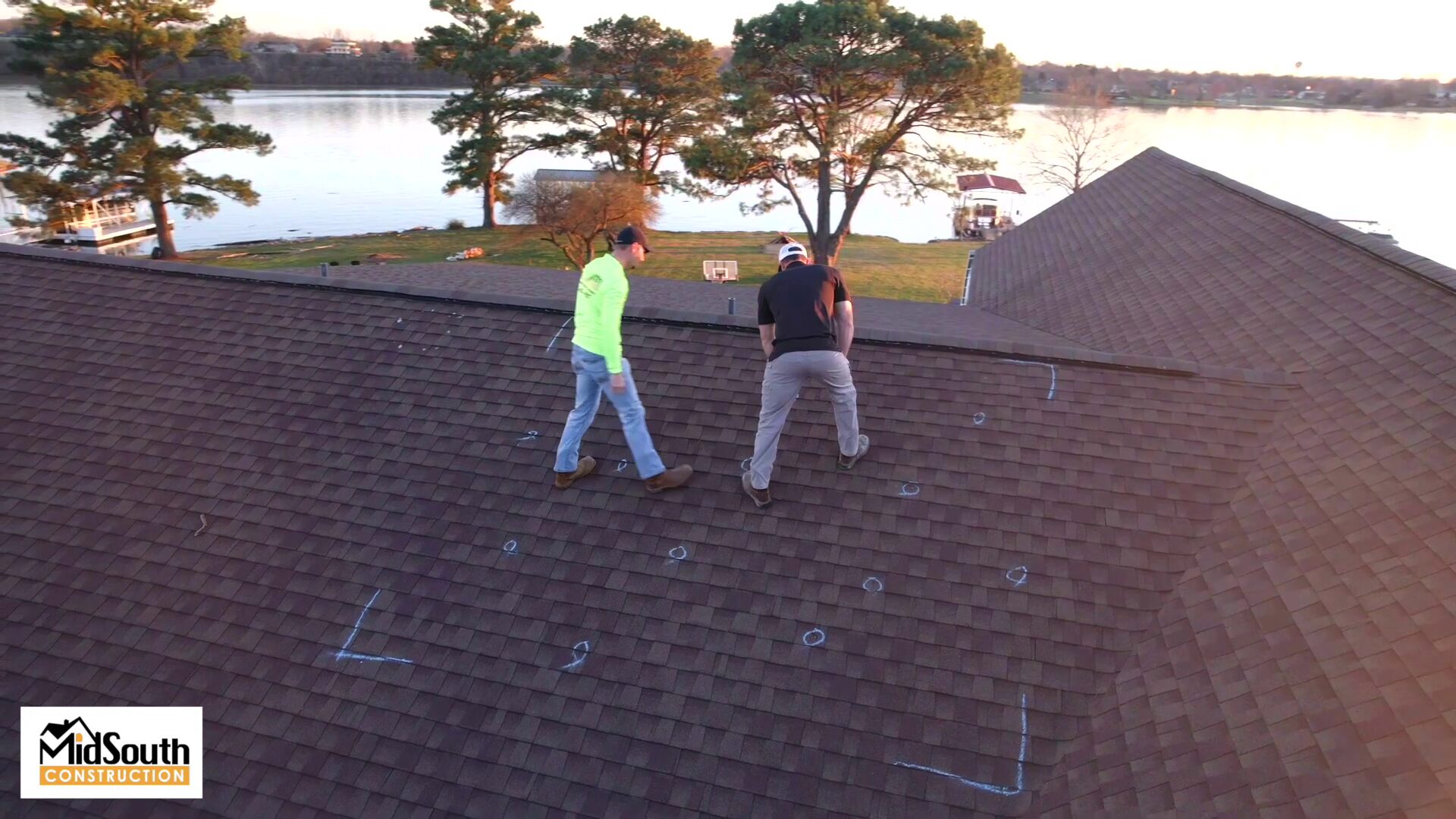 Roof Inspections by Nashville roofers MidSouth Construction