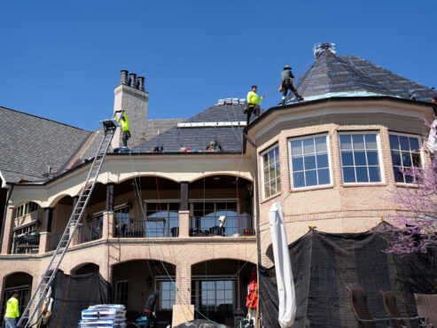 ROOFING TRANSFORMATION WITH CERTAINTEED GRAND MANOR COLONIAL SLATE